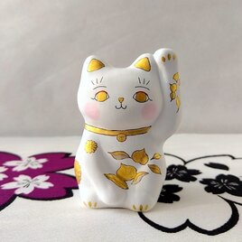 招き猫　桃と七宝の画像