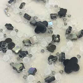 ブラックフラワーネックレス