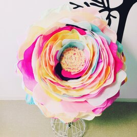 キャンディカラーのジャイアントフラワー