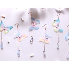 蝶々pierce or earringの画像