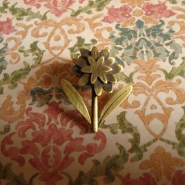 【 ハナ ピンバッチ 】