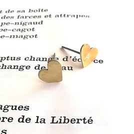 真鍮 ハート刻印ピアス