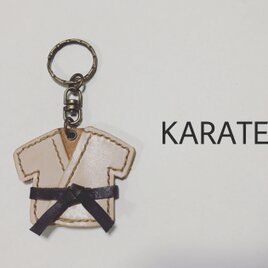 受注製作□空手□KARATE□キーホルダー□レザー□名入れ□選べるカラーの画像