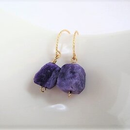 ラフチャロアイトピアス14Kgf