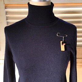 小さいカンナのショールピン