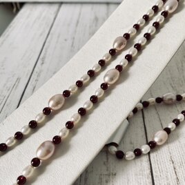 ★1月・6月の誕生石★【ロングネックレス】ガーネットと淡水パールのシンプル★