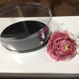 ラナンキュラスのコサージュ（ピンク）　/ケース入り