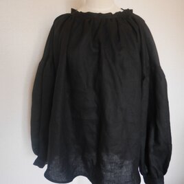 後ろリボン　ギャザーブラウス　黒