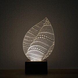 Leaf 【電球色】　～シルクオーガンジーとアクリルのライト～の画像