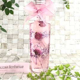 『夕姫ドール』プリンセス・ハーバリウム〈ピンク色の千日紅・紫陽花・紫色のカスミ草の優しさに包まれて…〉の画像