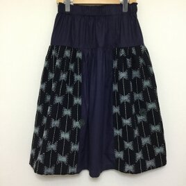 ◆手織り藍染絣襤褸BORO 刺し子リボン柄サークルパッチミモレ丈ギャザースカート フリーサイズの画像