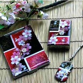 【送料無料】匠の技！和柄手鏡「阿」和風コンパクトミラー（名刺入れサイズ・縦9cm×横4cm）