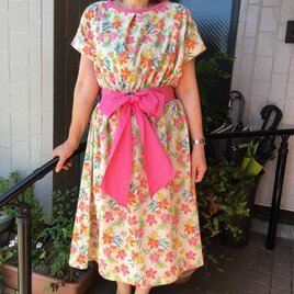 花柄ワンピースベルト付き