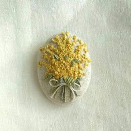 〈受注製作〉刺繍ブローチ mimosa bouquet ②の画像