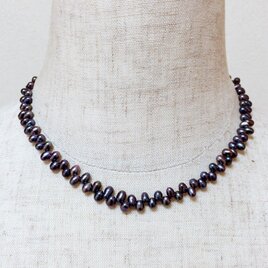 ピーコックパールのネックレス