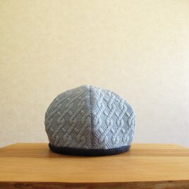 ［セール］6枚はぎのベレー帽　ケーブル模様、ブルー