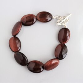 Oval bracelet（レッドタイガーアイ）の画像