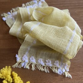 handwoven soft scarf (yellow: linen + cotton)レモンイエローの手織りストールの画像