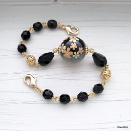 桜の羽織紐（黒系）