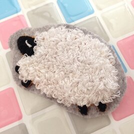 sleeping sheepふわふわブローチＬサイズの画像