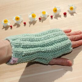 手編み　レッグウォーマー　アームウォーマー　冷え取り　 草木染（ヨモギ＆桑の葉）　ウール100％　