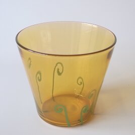植物模様のグラス 琥珀