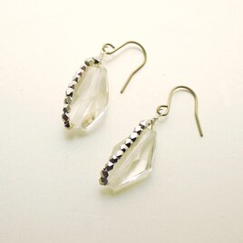 送料無料　[Quartz]　水晶クリスタルクォーツ  ピアス