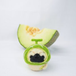 【受注製作】なりきりメロンのまゆパグ(フォーン・黒)  羊毛フェルト