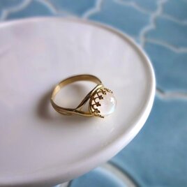 クラウンシリーズ ■ 小粒ラウンド 指輪 ■ ホワイトラブラドライト（レインボームーンストーン）