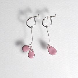 3粒イヤリング ピンク
