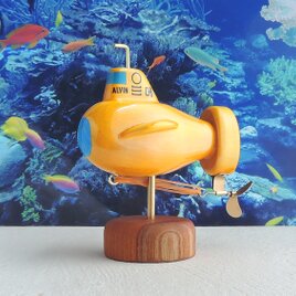 潜水艇アルビン（木の玩具）の画像