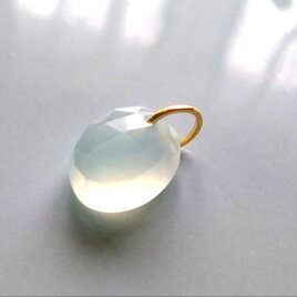 K18 シーブルーカルセドニーカルセドニー ネックレスチャーム