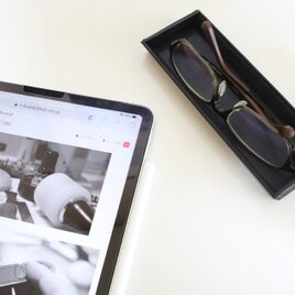 【売り切り限定作品】トレイ（イタリアンオイルレザー　紺）