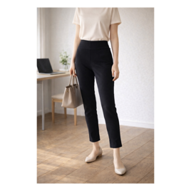 ❤待望の再販❤穿いている感じがしない美脚スキニーストレートストレッチロングパンツ:7～13号の方対応！通年使用◎ブラック