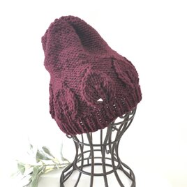 葉っぱ模様のニットキャップ(レッド)