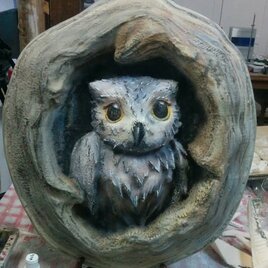 フクロウの巣3D彫刻の画像