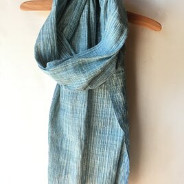 手紡ぎ糸・藍染めのストール　M32-①の画像