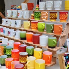 イベントディスプレイ ひな壇5段/背面1段/50幅/普通合板〈上質材〉2Way 商品陳列棚の画像