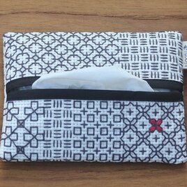 刺し子のポケットティッシュケース★寄せ刺し・墨