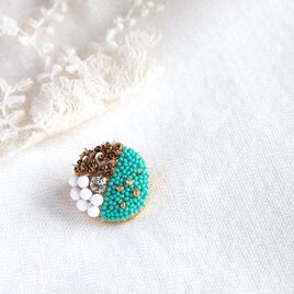 刺繍brooch　天然石の画像