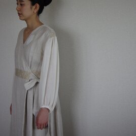 Juno cache-coeur dressの画像