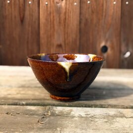 飴釉白流し（黄金のタレ）　御飯茶碗　の画像