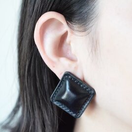 Cordovan Airas~square~【レザーピアス/イヤリング】"black"