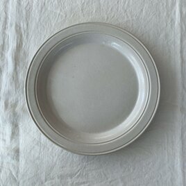 内山太朗・丸大皿（ドーナツ）