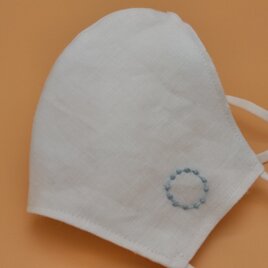 刺繍❁麻×ソフトさらしのおしゃれ立体マスク（調節ゴム・ポケット付き）の画像