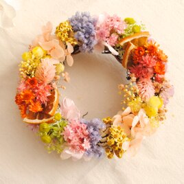 夏に爽やかオレンジ入りリース◎