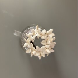 すみれのリースコサージュ(革)