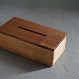 ティッシュボックス