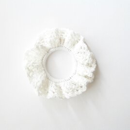 コットン糸のシュシュ（白）