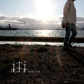 『kikite 01S』ハーフリネンのシャツ　白色［Lサイズ］の画像